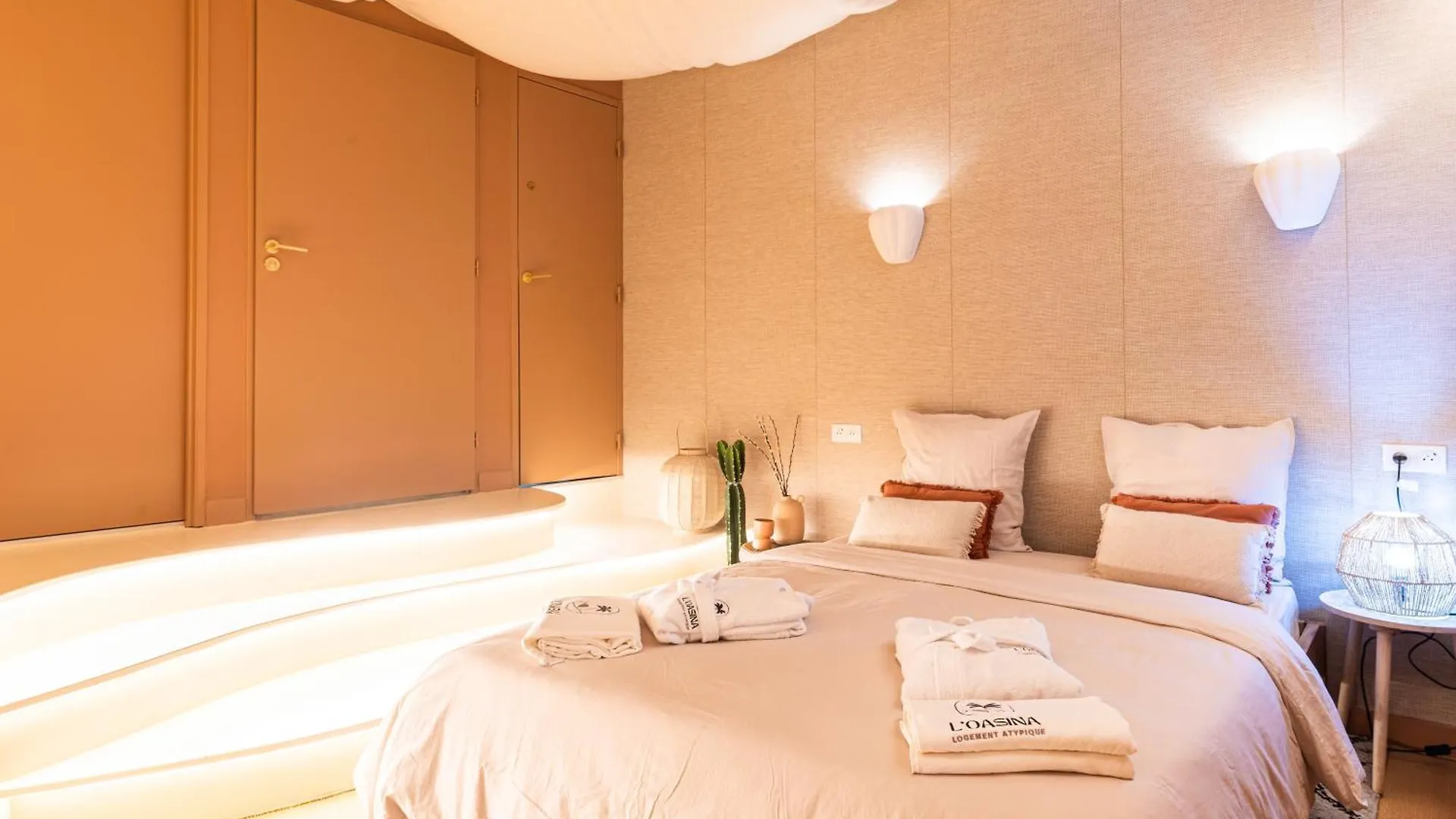 Apartment L'Oasina - Spa Prive - Voyagez Dans Le Desert Bourg-en-Bresse