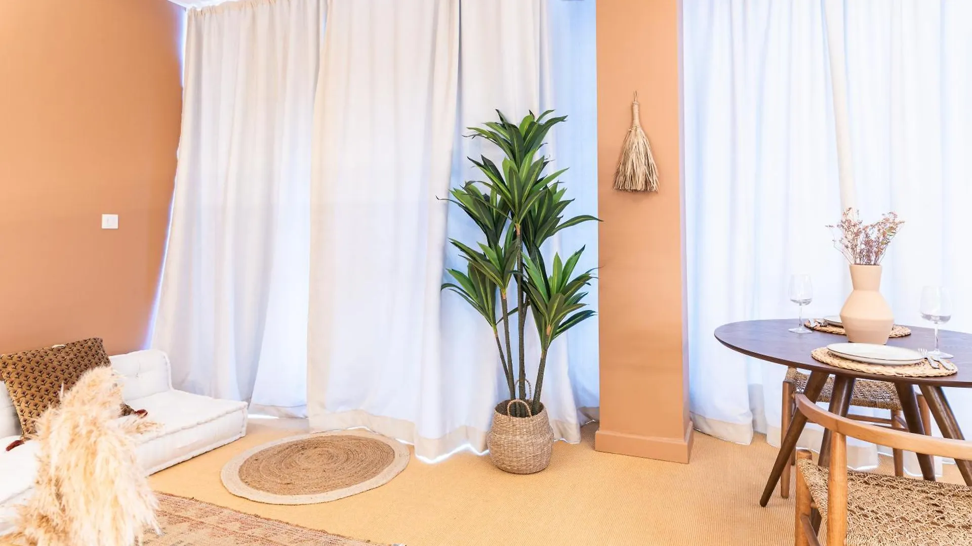 L'Oasina - Spa Prive - Voyagez Dans Le Desert Bourg-en-Bresse Apartment