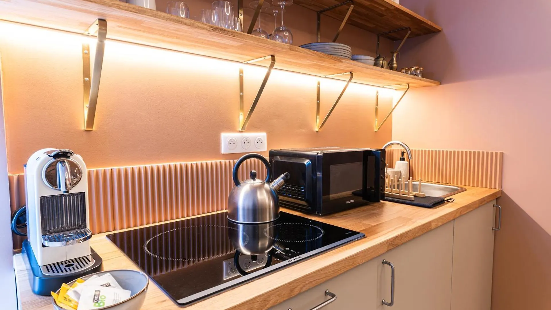 Apartment L'Oasina - Spa Prive - Voyagez Dans Le Desert Bourg-en-Bresse France