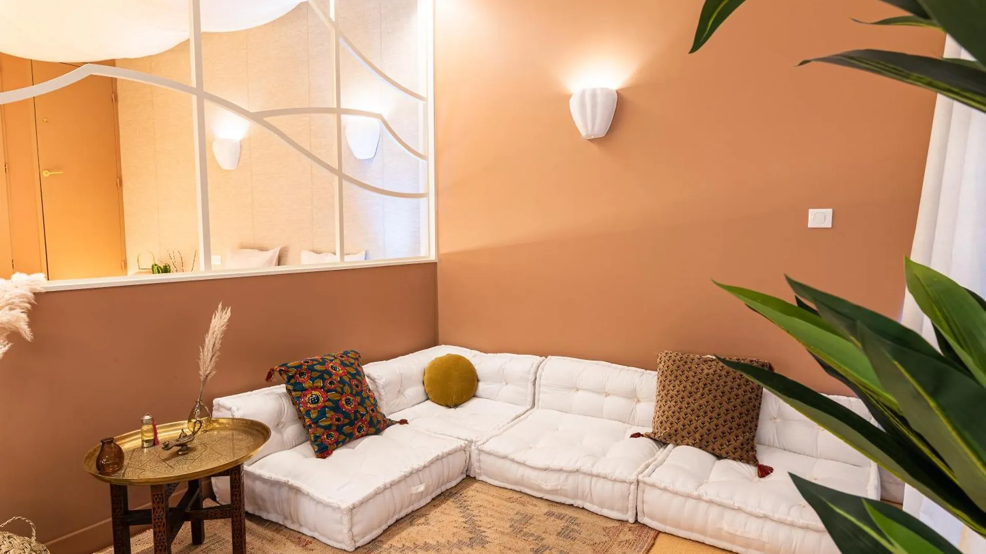 Apartment L'Oasina - Spa Prive - Voyagez Dans Le Desert Bourg-en-Bresse
