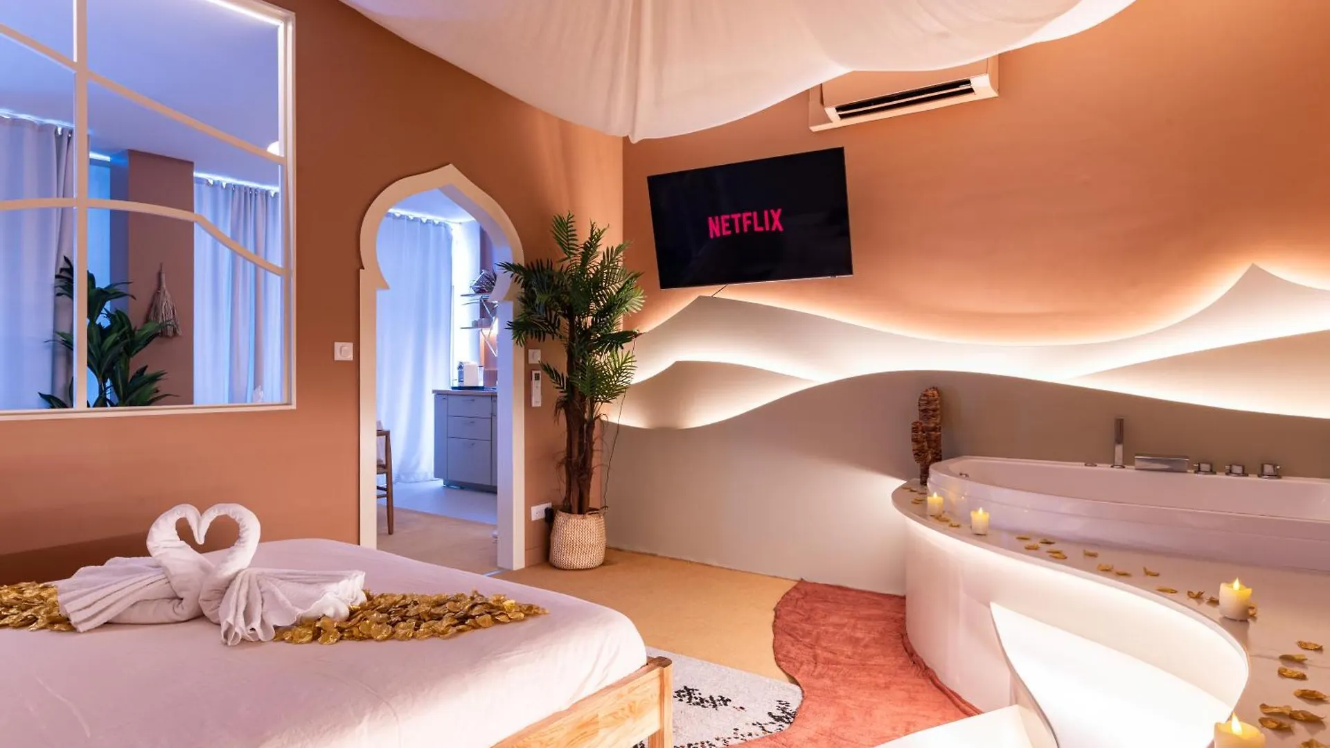 Apartment L'Oasina - Spa Prive - Voyagez Dans Le Desert Bourg-en-Bresse